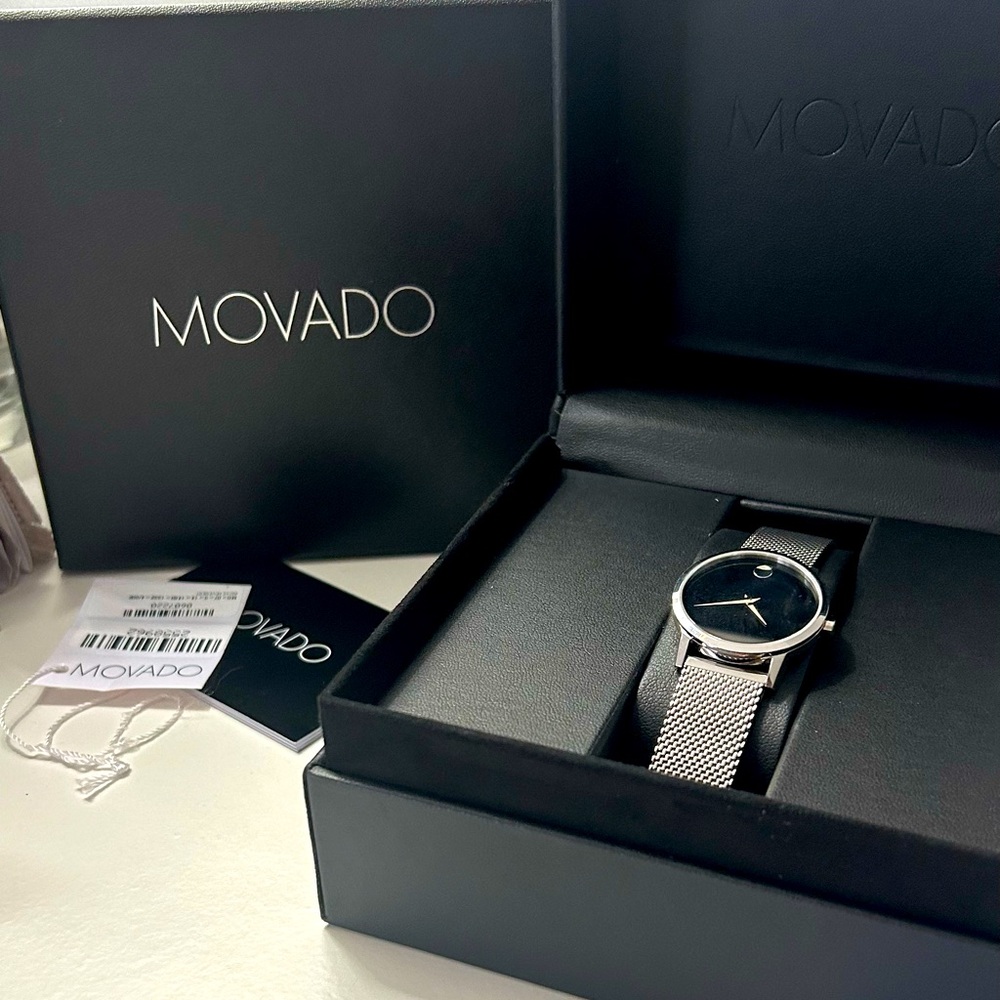 Movado ladies watch. Like new! Pristine condition. No scratches. Great buy!
